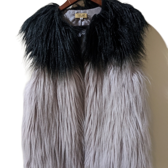 PIKO 1988 Vest - Picture 3 of 10